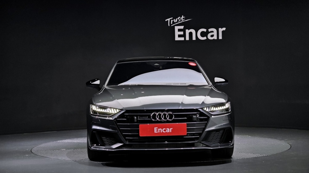 Audi A7 (4K)