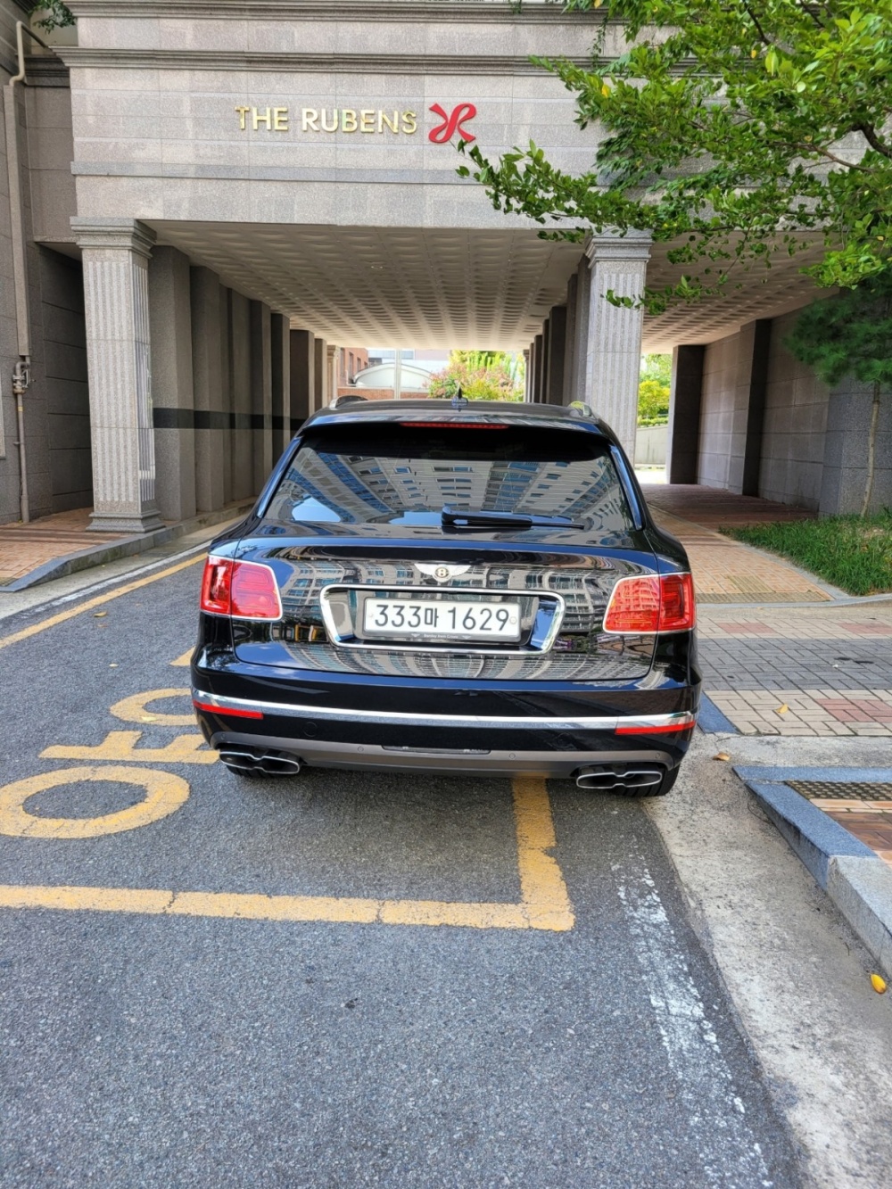 Bentley Bentayga