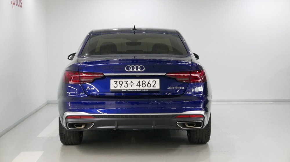 Audi A4 (B9)