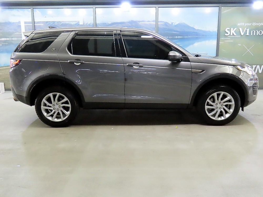 Land rover discovery sport