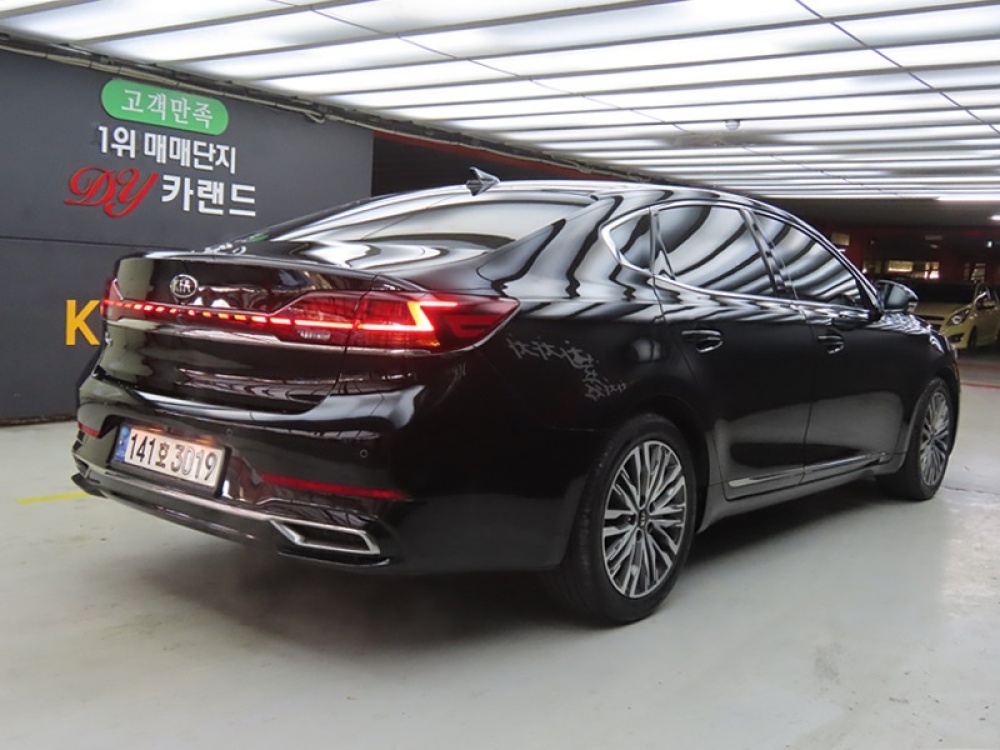 Kia K7 Premier