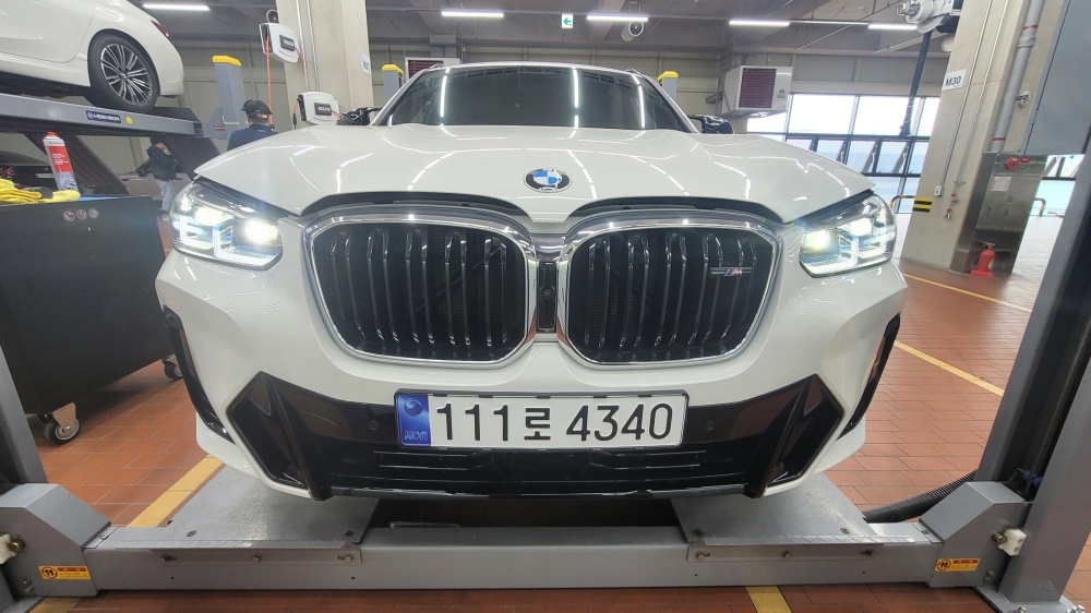 BMW X4 (G02)