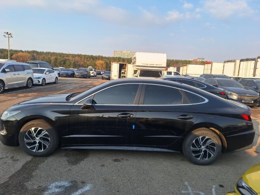 Hyundai Sonata Hybrid (DN8)