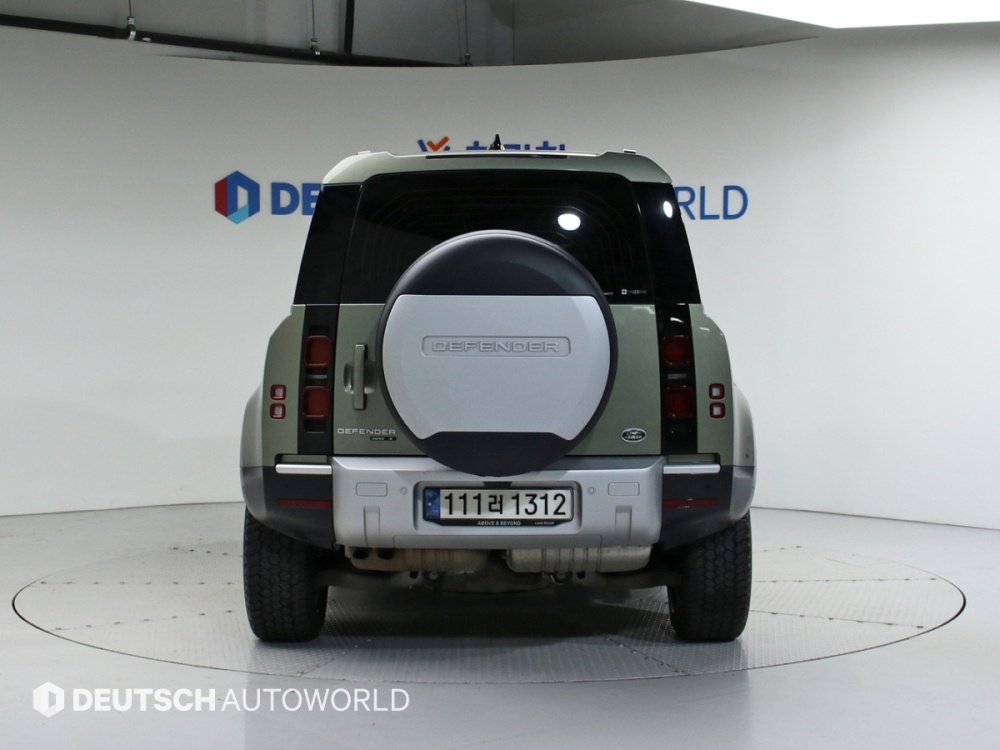Land rover Defender (L663)