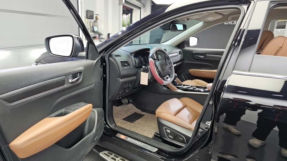 Renault Korea (Samsung) The New QM6