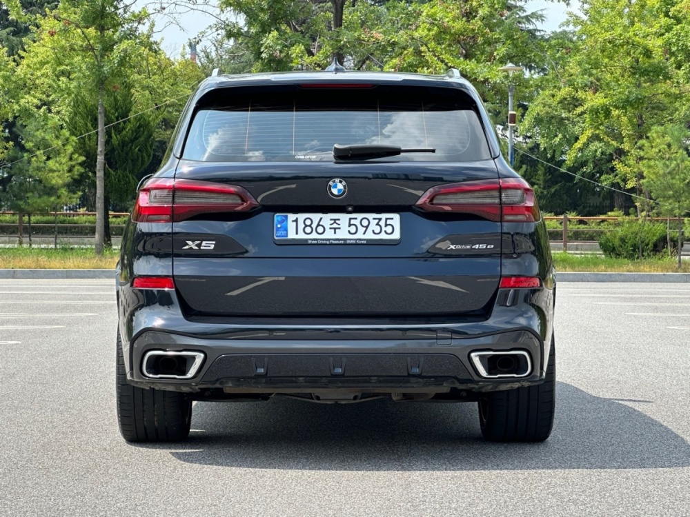 BMW X5 (G05)