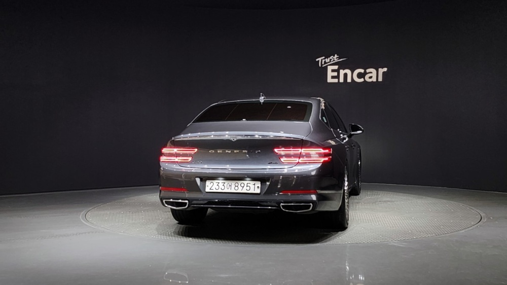 Genesis G80 (RG3)