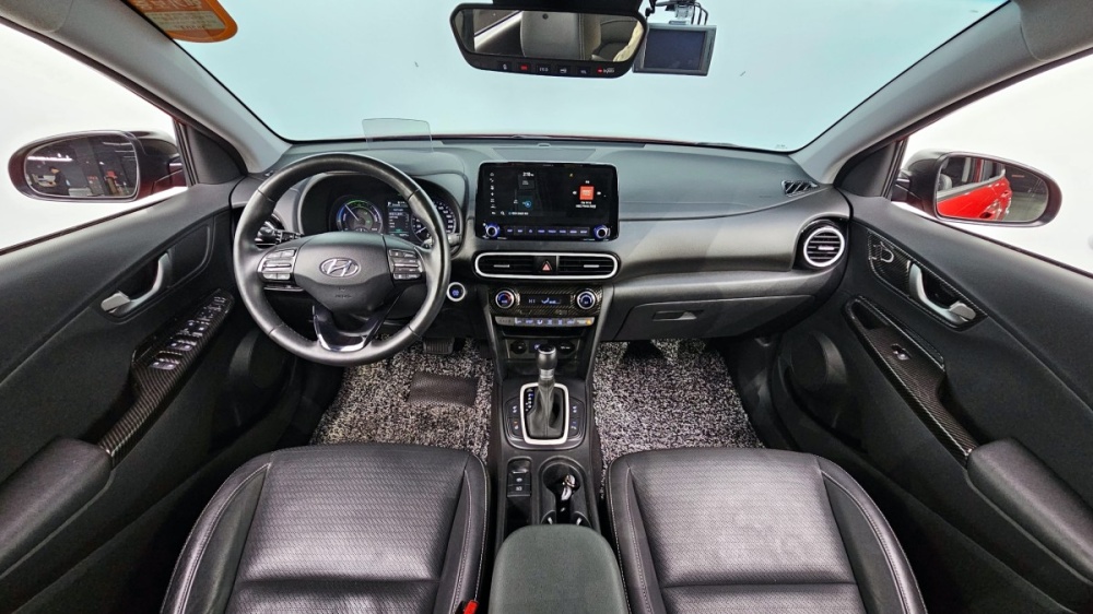 Hyundai kona hybrid