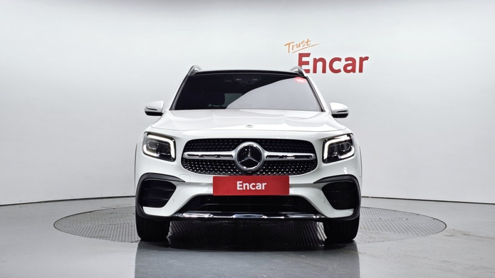 Mercedes-Benz GLB-Class X247