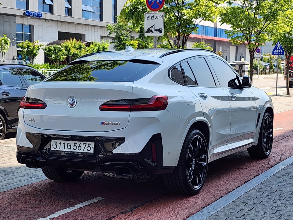 BMW X4 (G02)