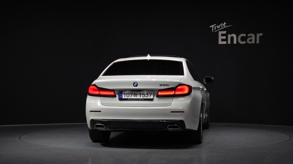 BMW 5 series (G30)