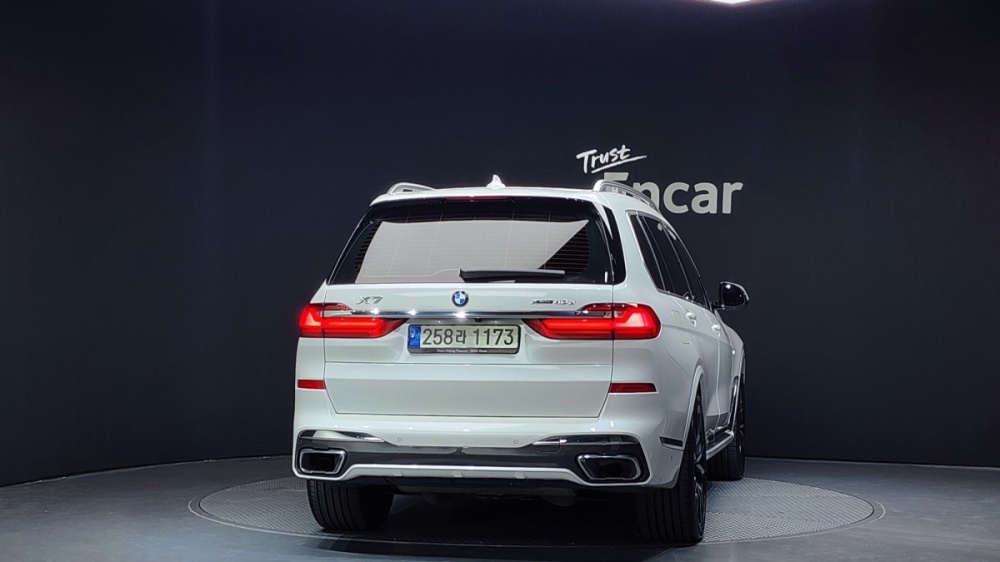 BMW X7 (G07)