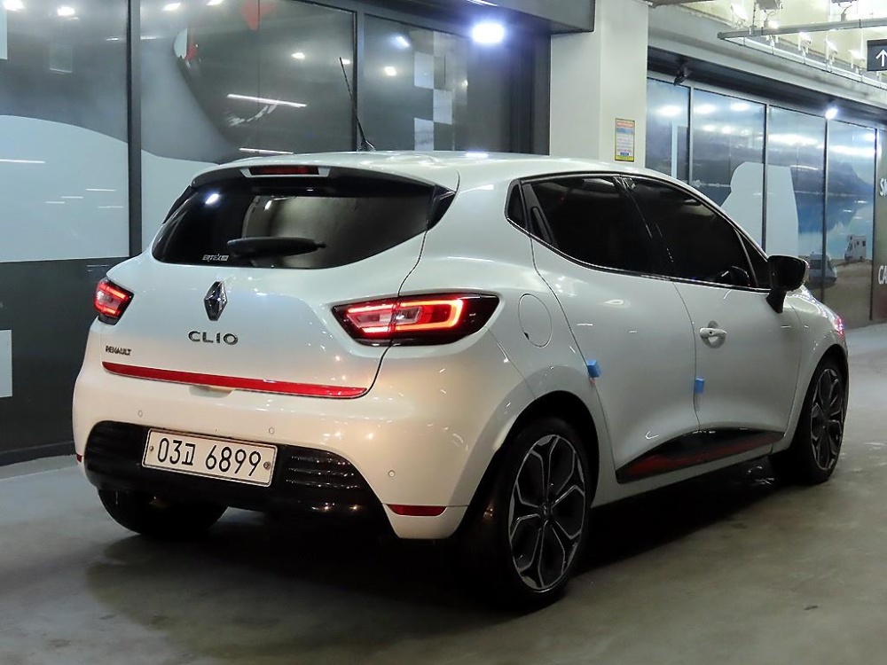 Renault Korea (Samsung) Clio