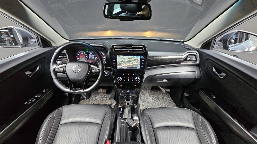 KG Mobility (Ssangyong) Very New Tivoli