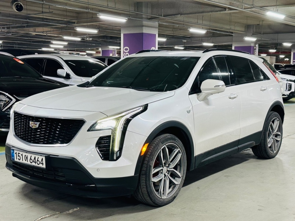 Cadillac XT4