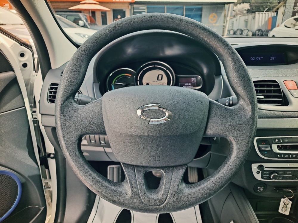 Renault Korea (Samsung) SM3 Z.E.