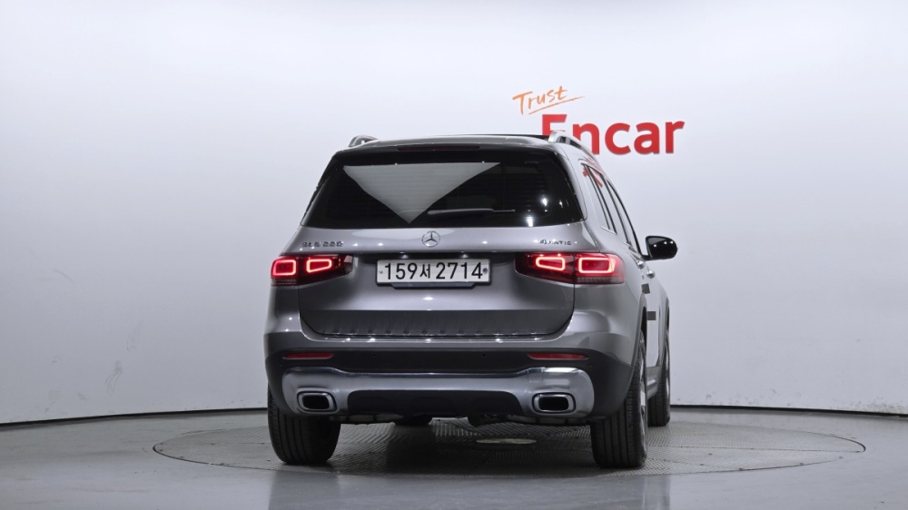 Mercedes-Benz GLB-Class X247