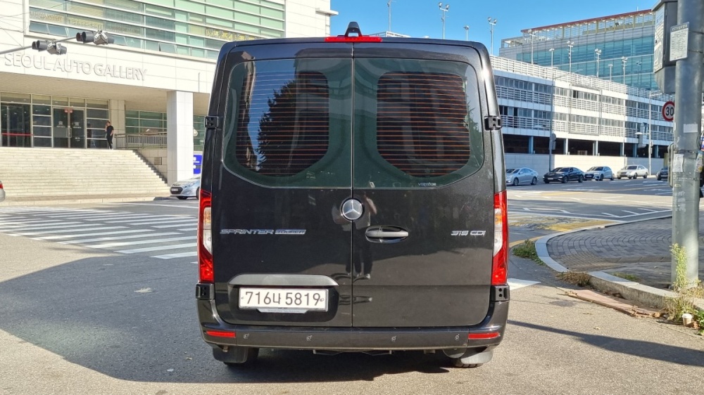 Mercedes-Benz sprinter