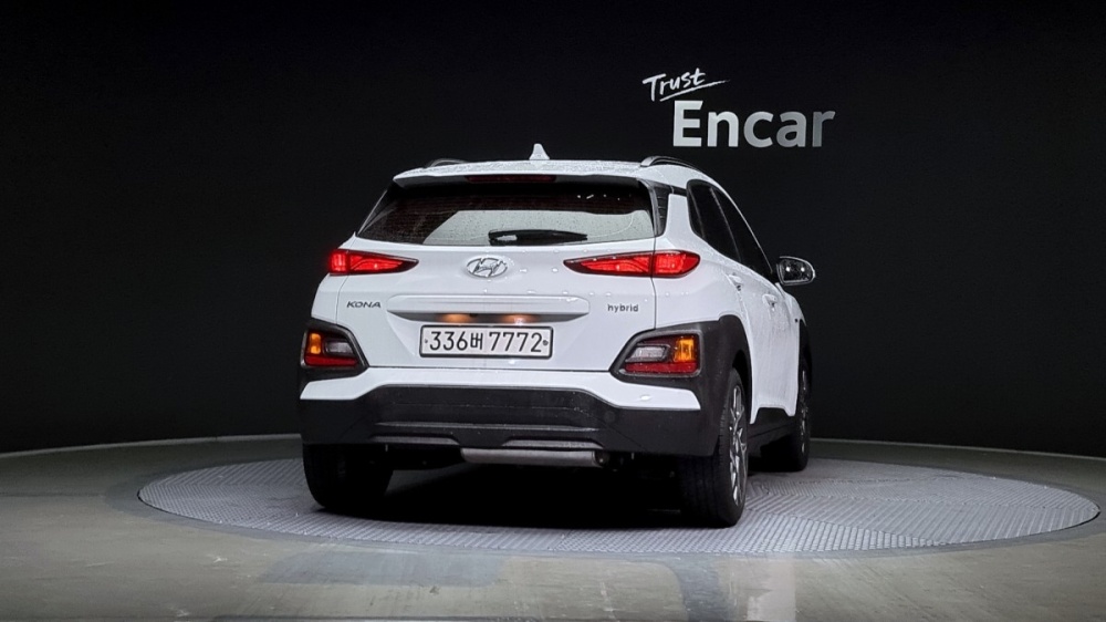 Hyundai kona hybrid
