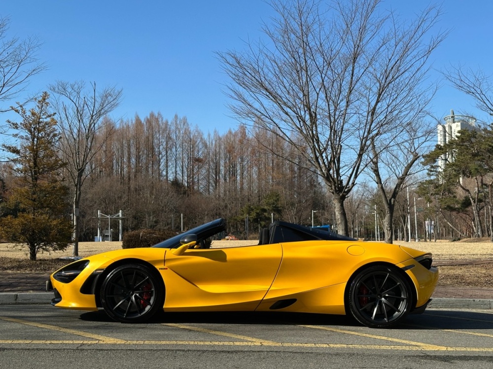 McLaren 720S