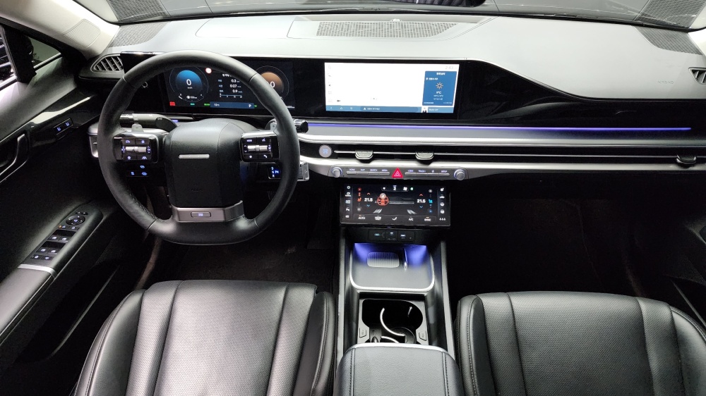 Hyundai Grandeur Hybrid (GN7)