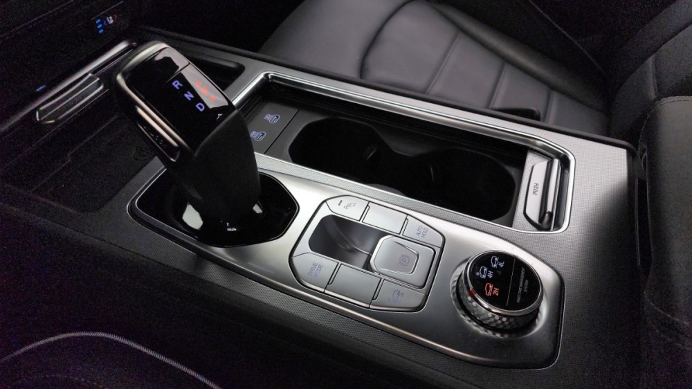 KG Mobility (Ssangyong) Rexton New Arena