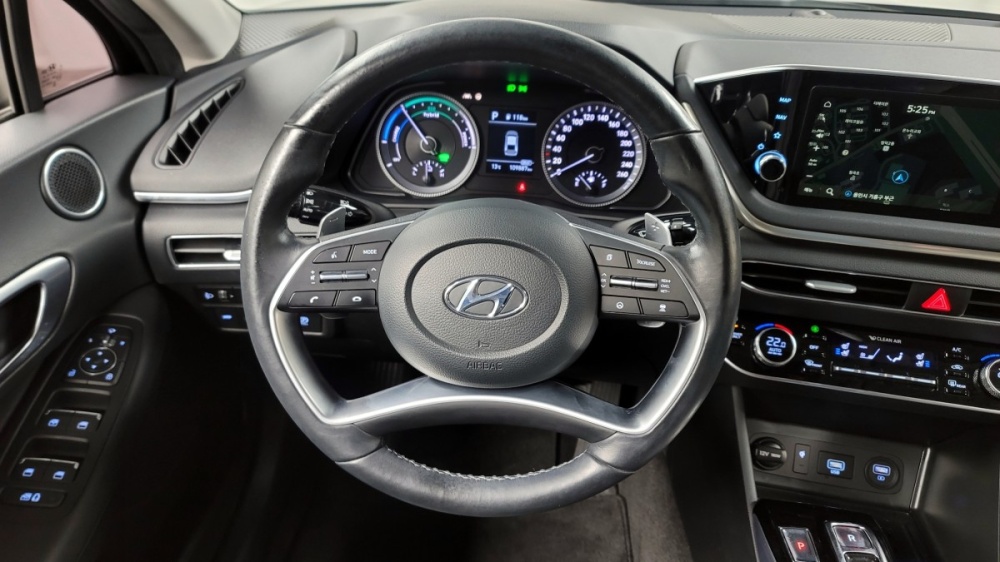 Hyundai Sonata Hybrid (DN8)