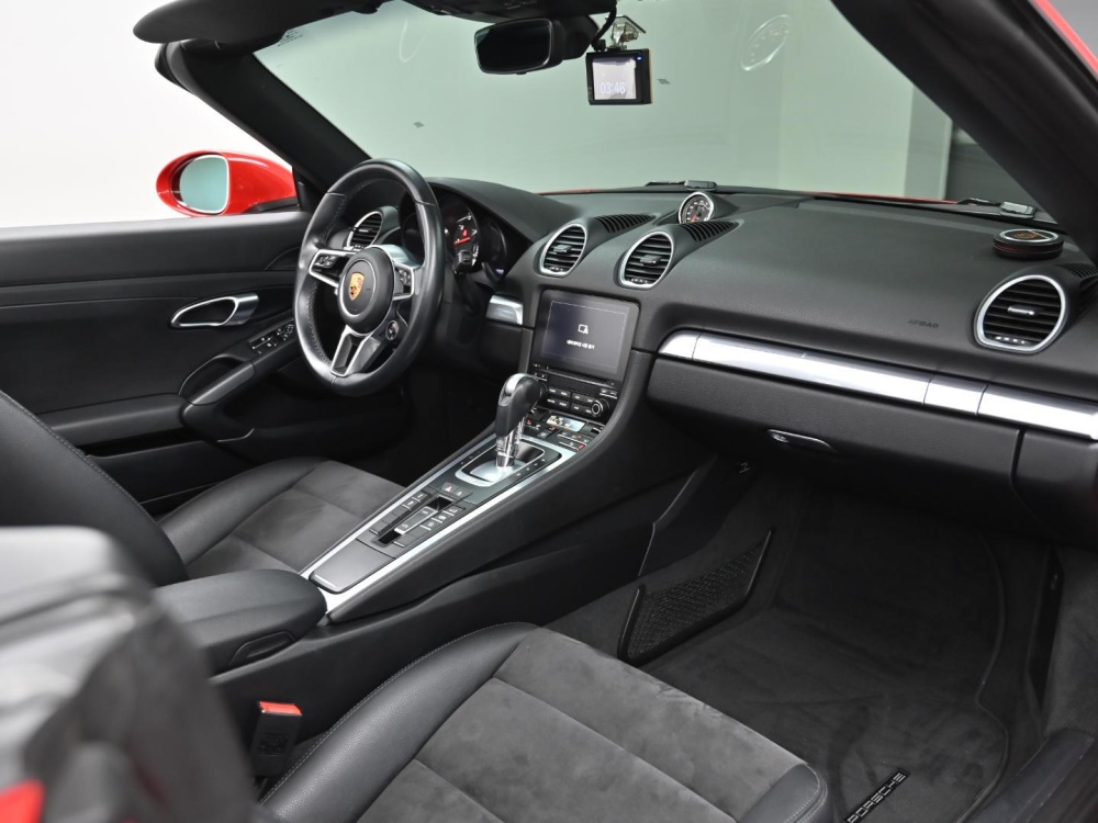 Porsche 718 boxster