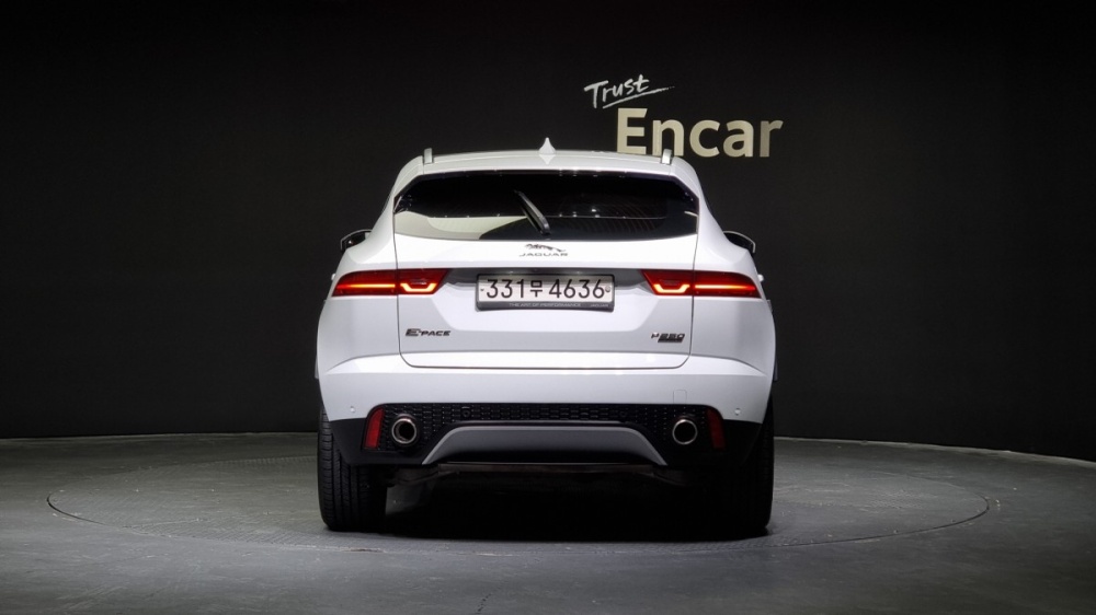 Jaguar E-PACE