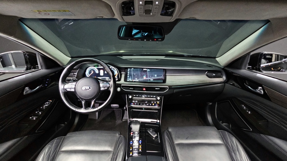 Kia K7 Premier