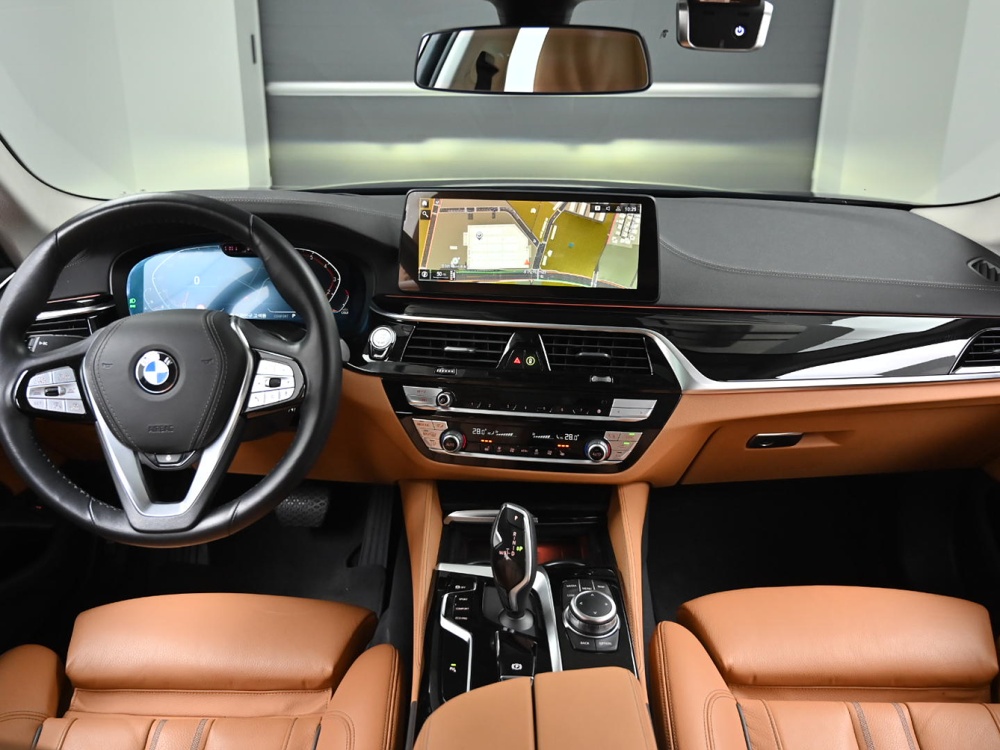 BMW 5 series (G30)