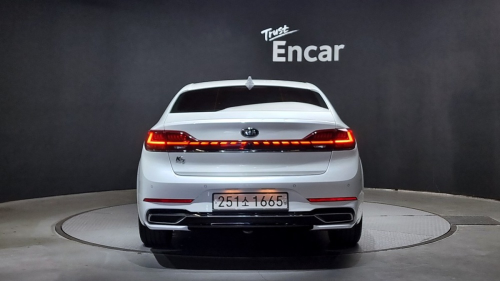 Kia K7 Premier
