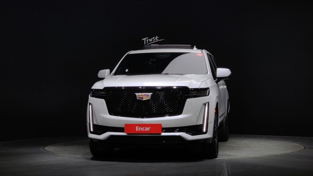 Cadillac Escalade 5th Gen