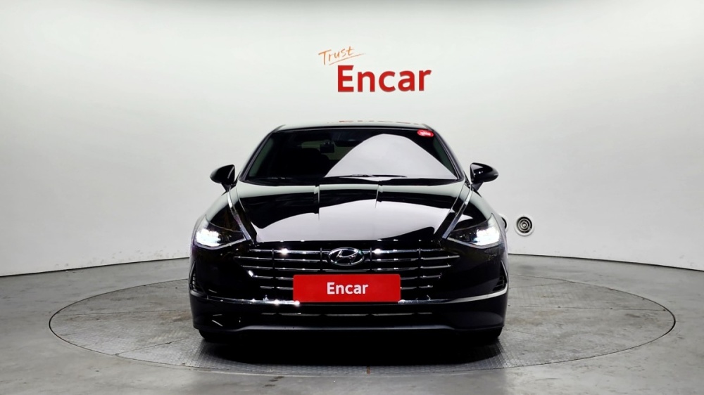 Hyundai Sonata (DN8)