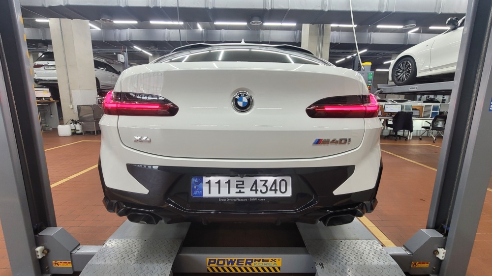 BMW X4 (G02)