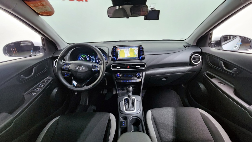 Hyundai kona hybrid