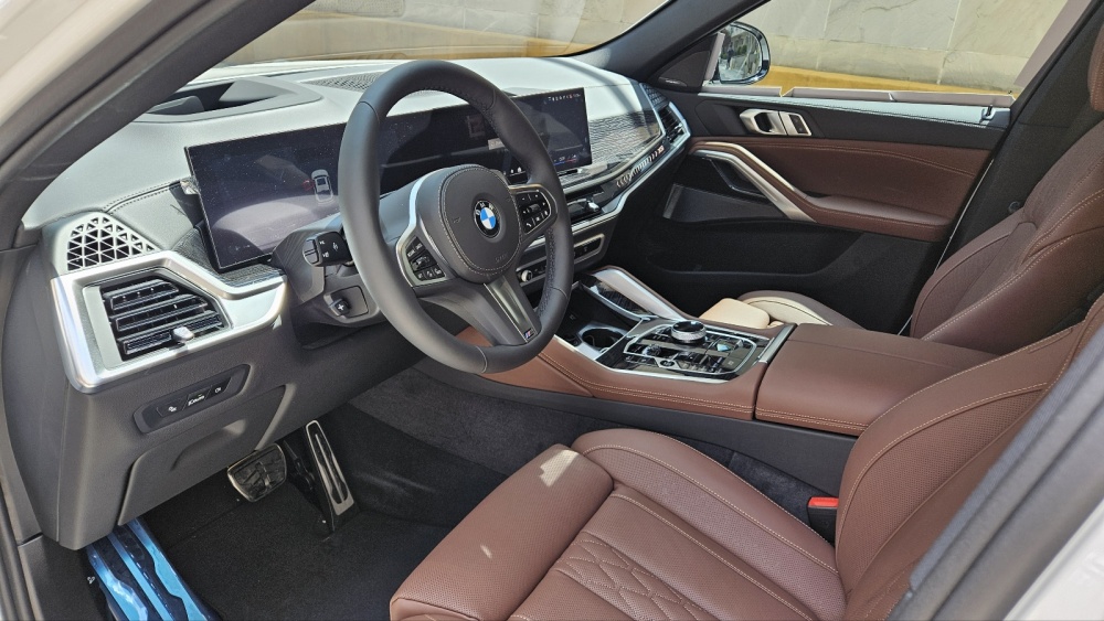 BMW X6 (G06)