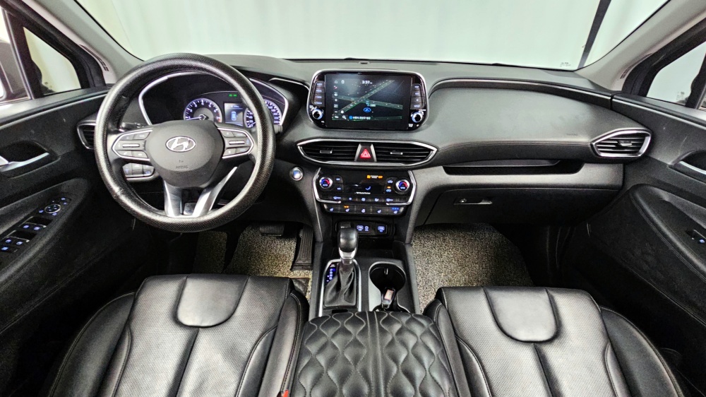 Hyundai Santa Fe TM
