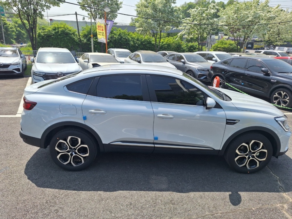 Renault Korea (Samsung) XM3