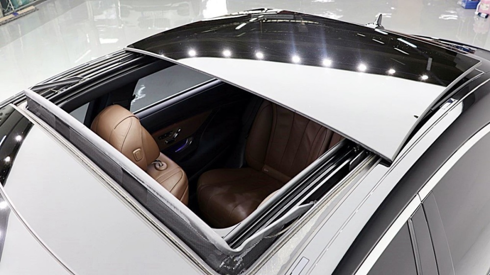 Mercedes-Benz S-Class W222