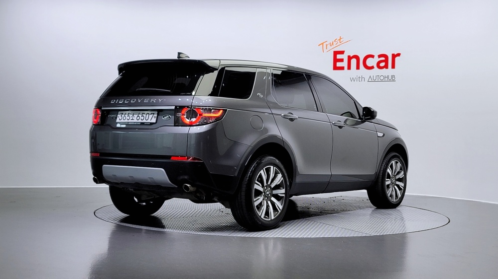 Land rover discovery sport