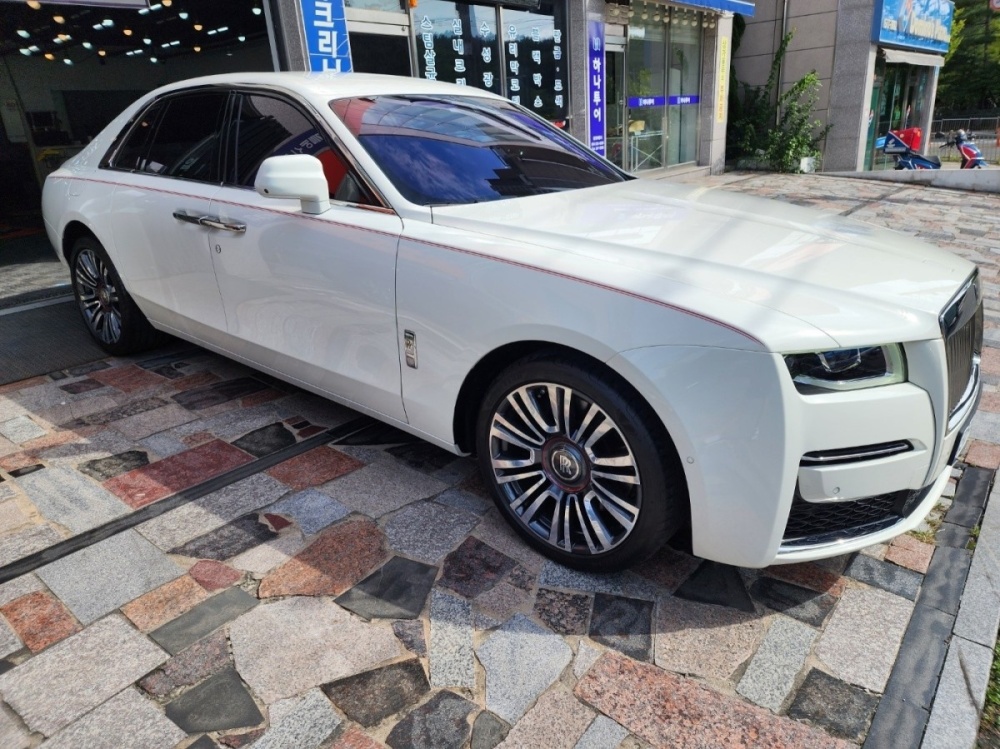 Rolls royce Ghost 2nd generation