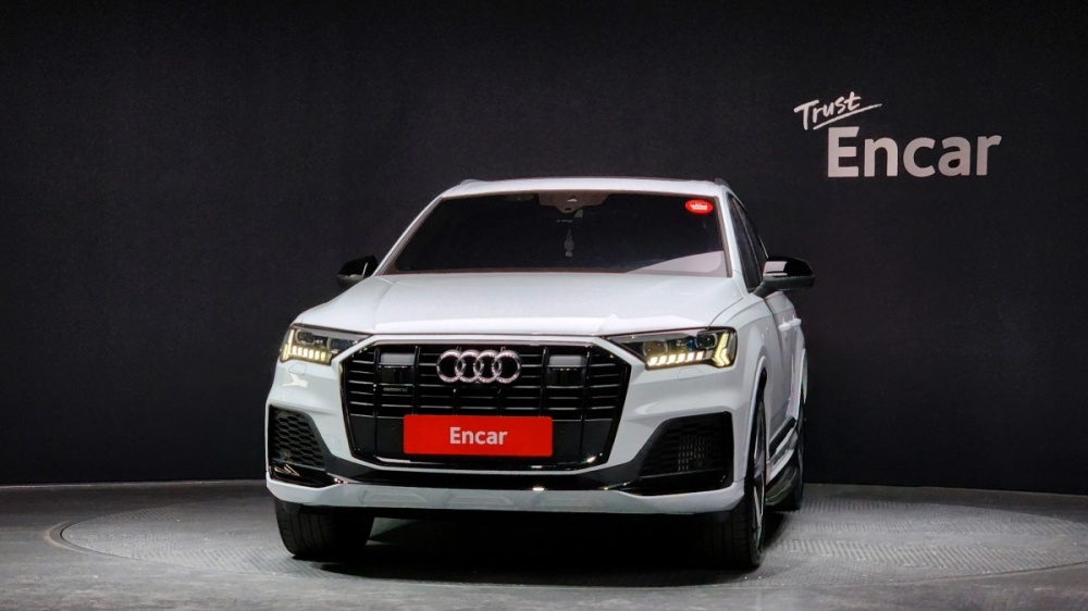 Audi Q7 (4M)