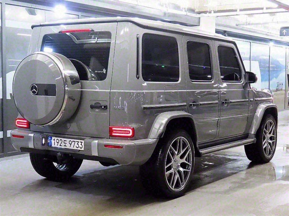 Mercedes-Benz G-Class W463b