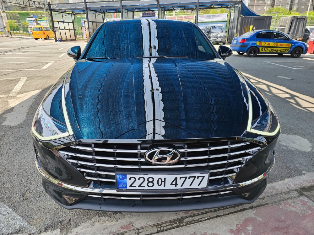 Hyundai Sonata Hybrid (DN8)