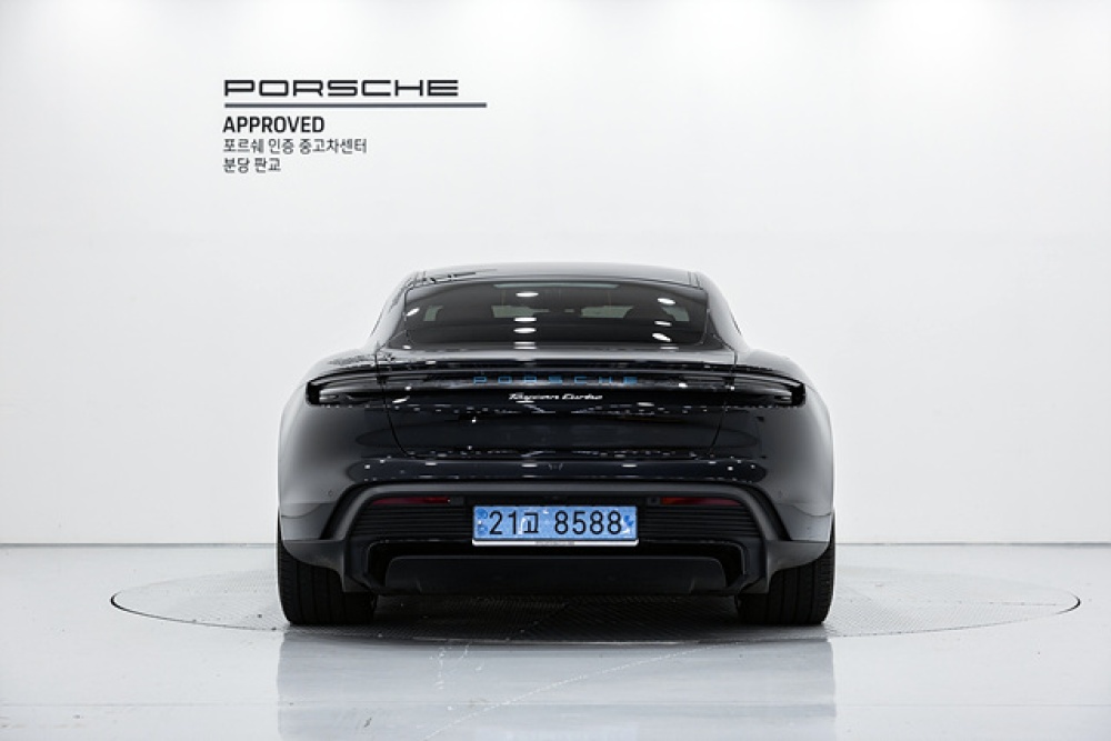 Porsche Taycan