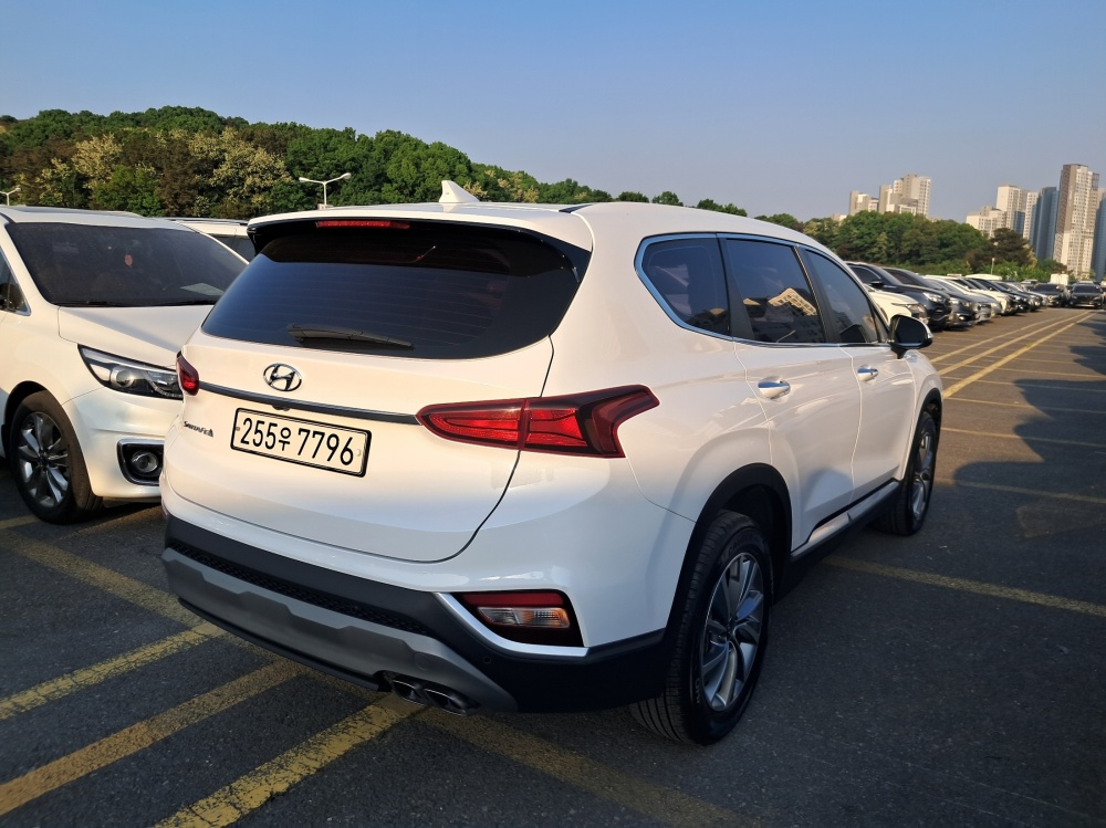 Hyundai Santa Fe TM