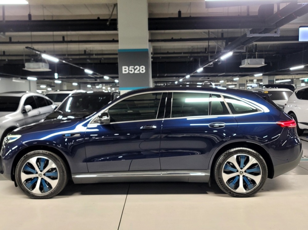 Mercedes-Benz EQC-N293