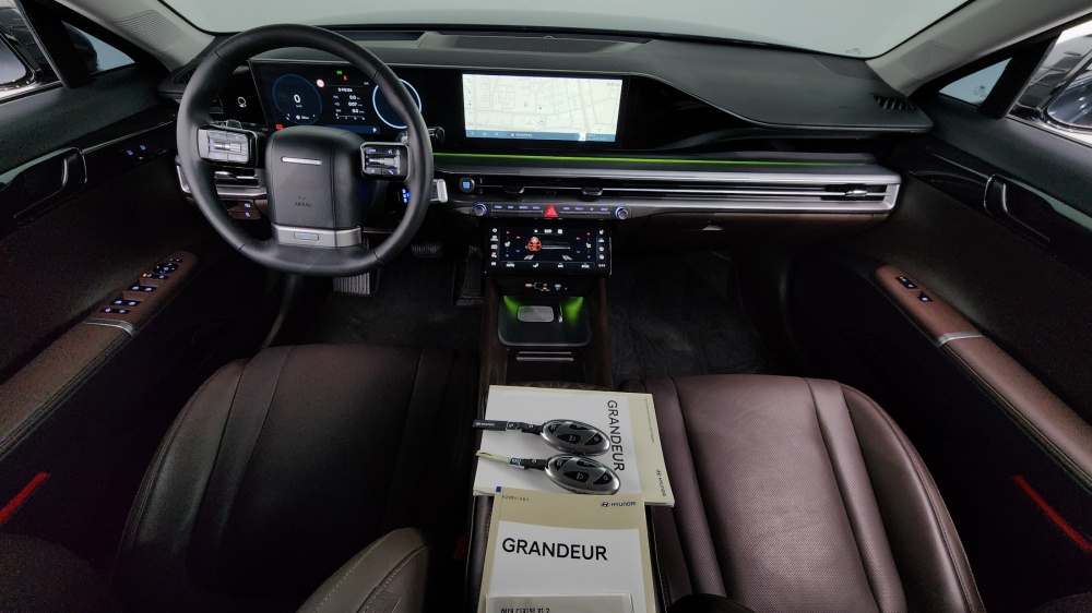 Hyundai Grandeur (GN7)