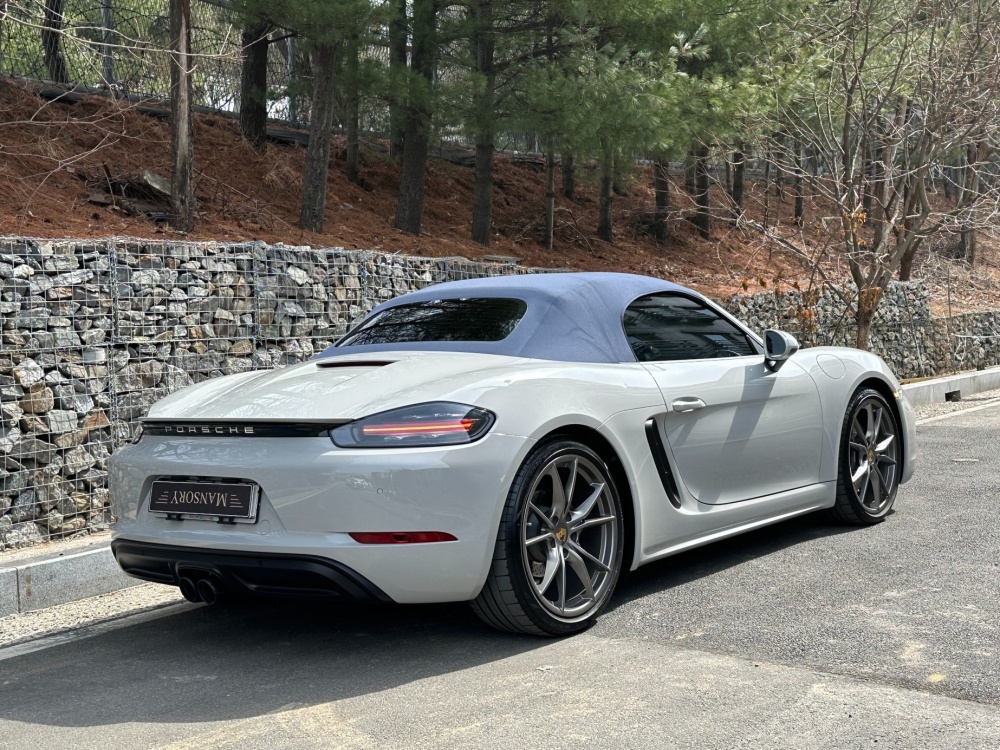 Porsche 718 boxster